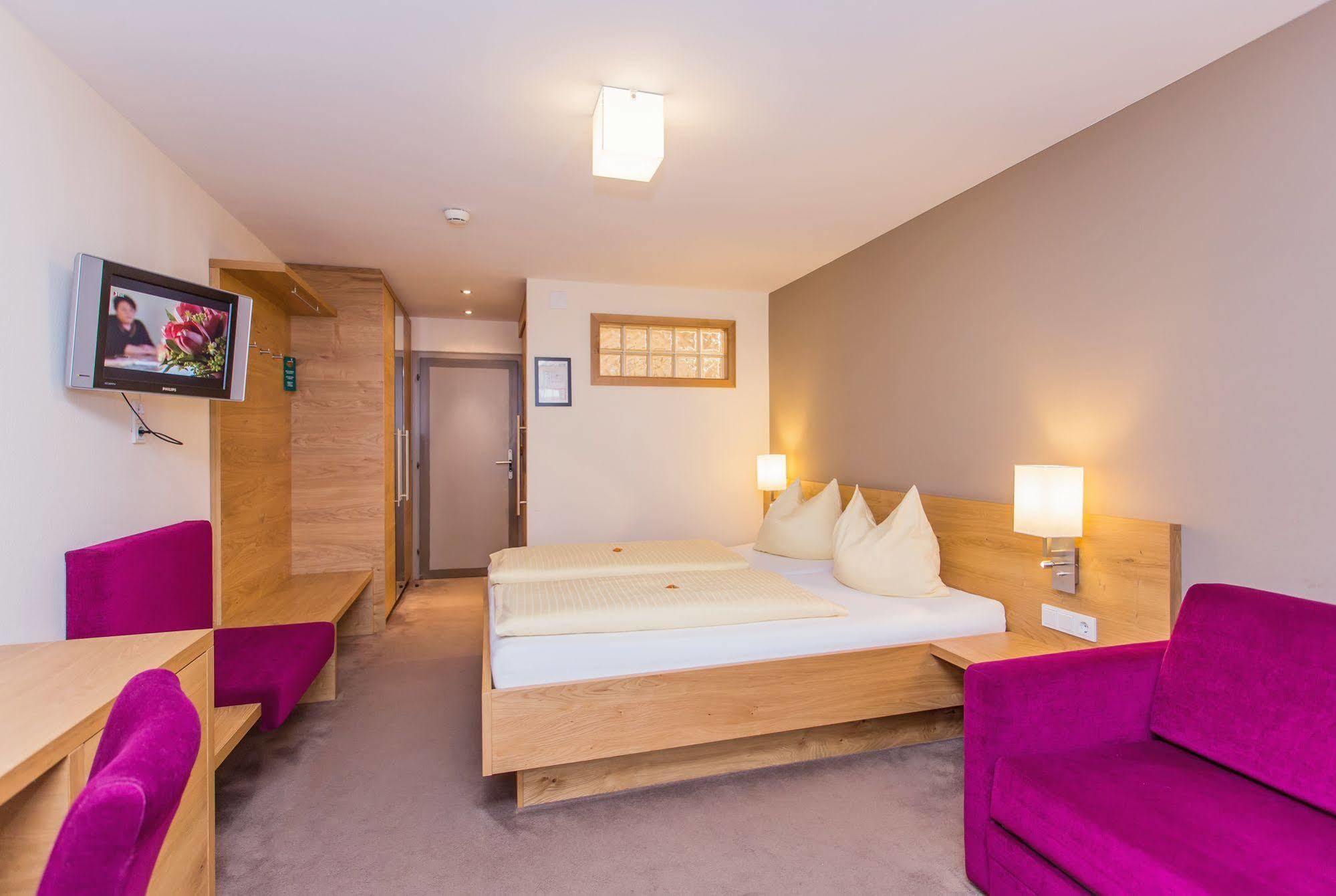 Hotel Bacher Asitzstubn ليوغانغ المظهر الخارجي الصورة