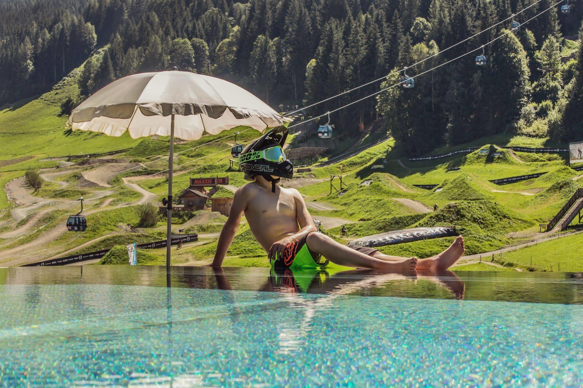 Hotel Bacher Asitzstubn ليوغانغ المظهر الخارجي الصورة