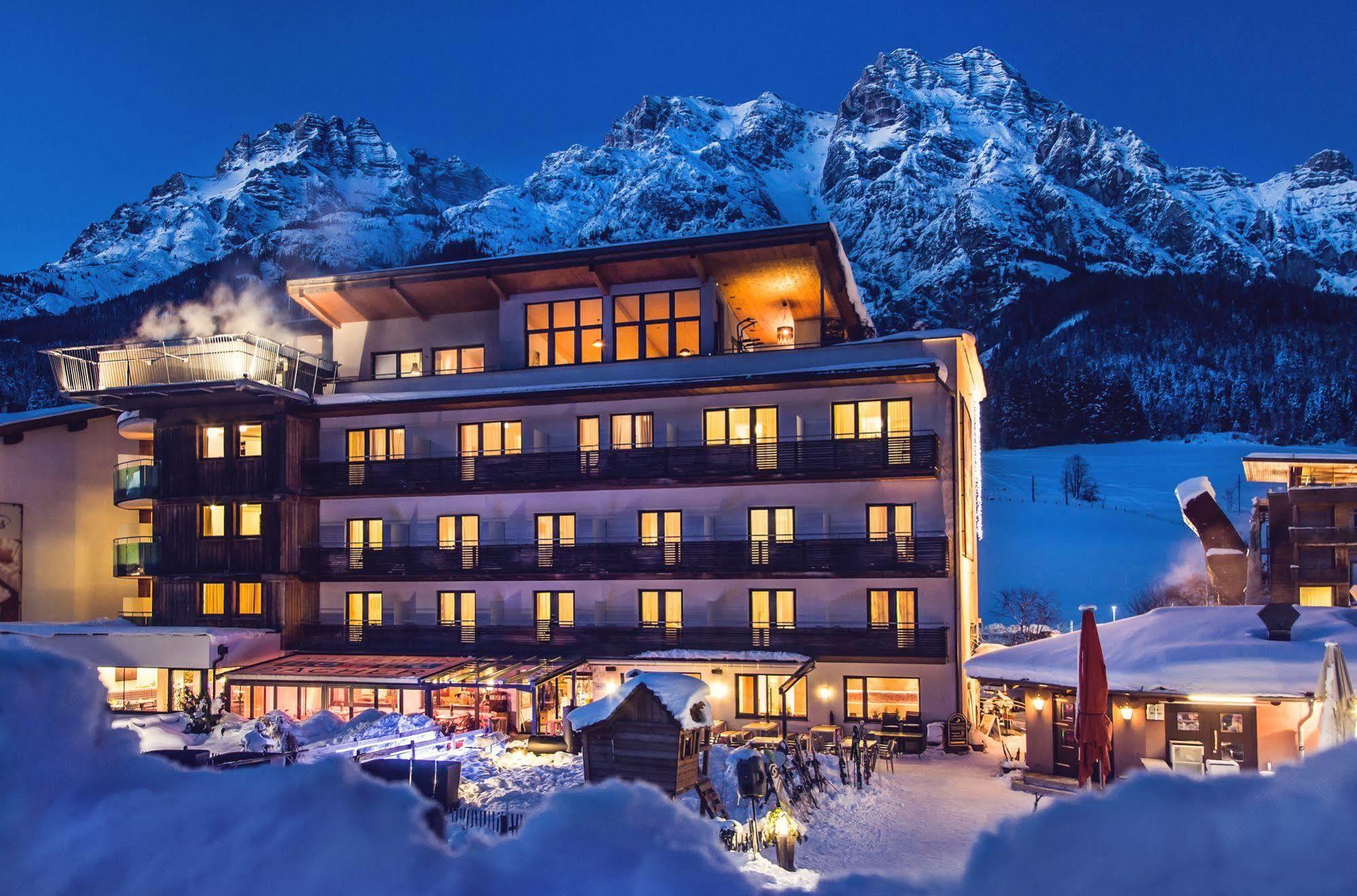 Hotel Bacher Asitzstubn ليوغانغ المظهر الخارجي الصورة